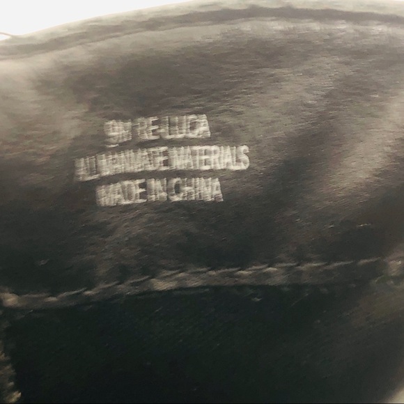 Relativity Black ankle boots zip closure size 9M‎ - Picture 8 of 8